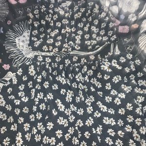 2piece xl crop top& Large knee length skirt